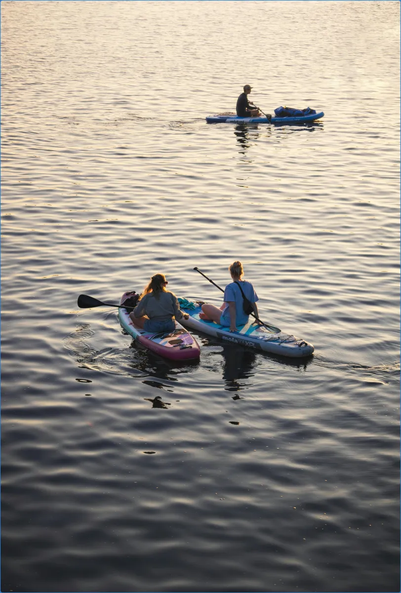 Kajak oder SUP Tour auf dem Wasser durch Saarbrücken