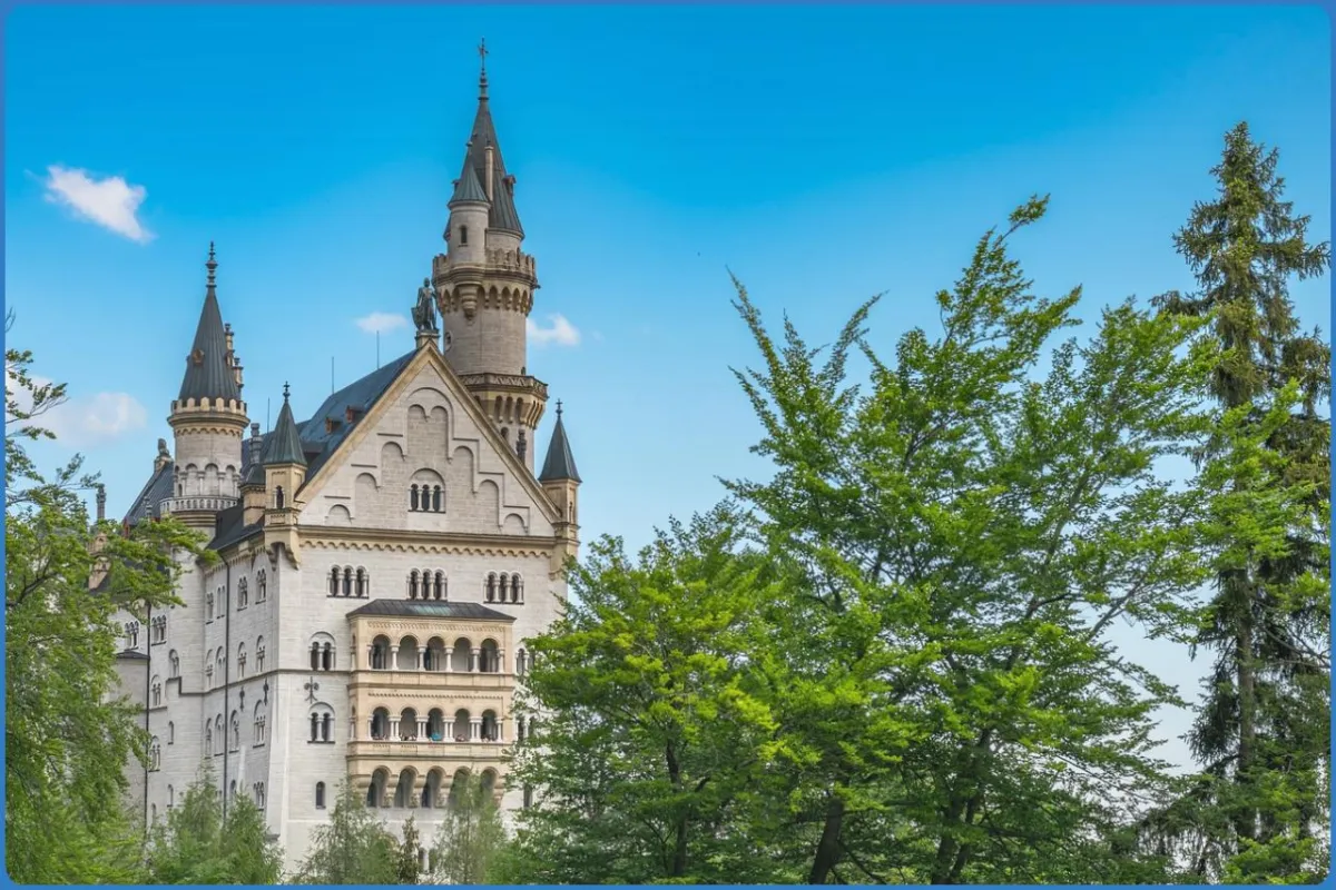 Neuschwanstein Castle Tour mit Skip the Line ab Hohenschwangau